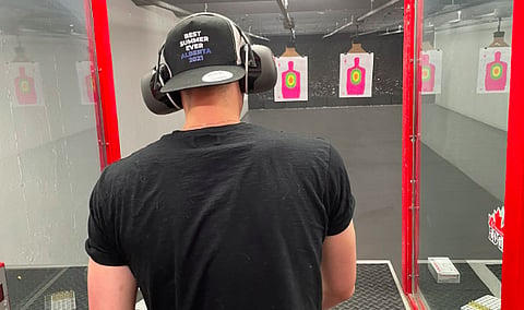 Ben Harper draws controversy for visiting gun range