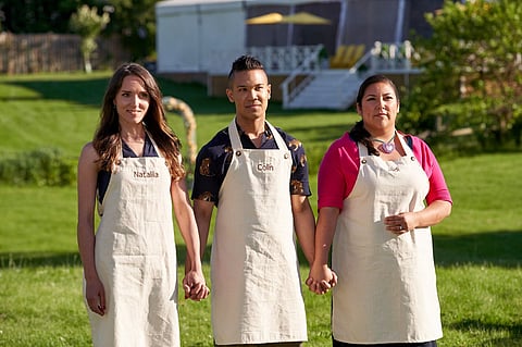 Indigenous CBC baking show competitor teaches ‘decolonizing’ soup classes