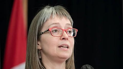 Smith fires Hinshaw as Alberta chief medical officer
