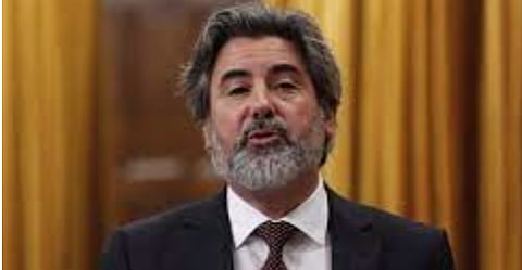 Heritage minister pushes for bill to regulate internet