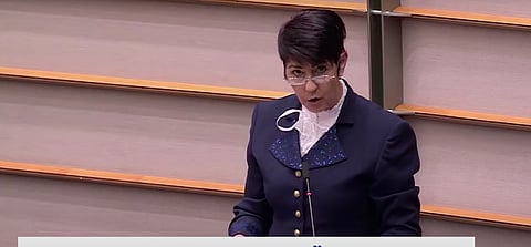 European politician who supported Rolling Thunder to tour Canada