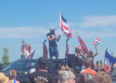 KRAYDEN: Demonstrators are standing up for both Dutch and Canadian farmers
