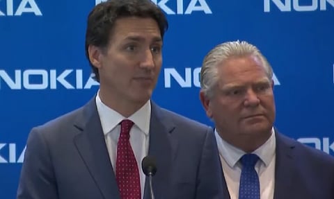 Trudeau threatens a return to restrictions if vaccine uptake doesn't increase
