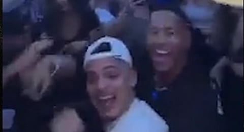 UPDATED: Montrealers turn Sunwing flight into mid-air rave