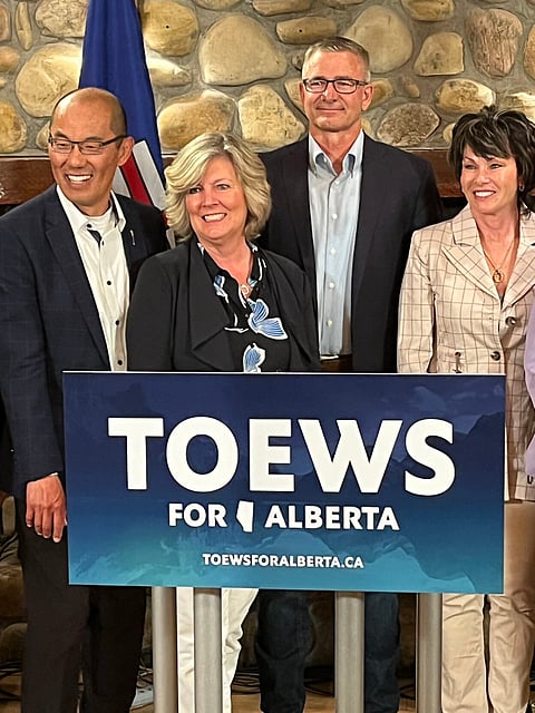Toews calls for the 'wrongly categorized' to return to UCP fold
