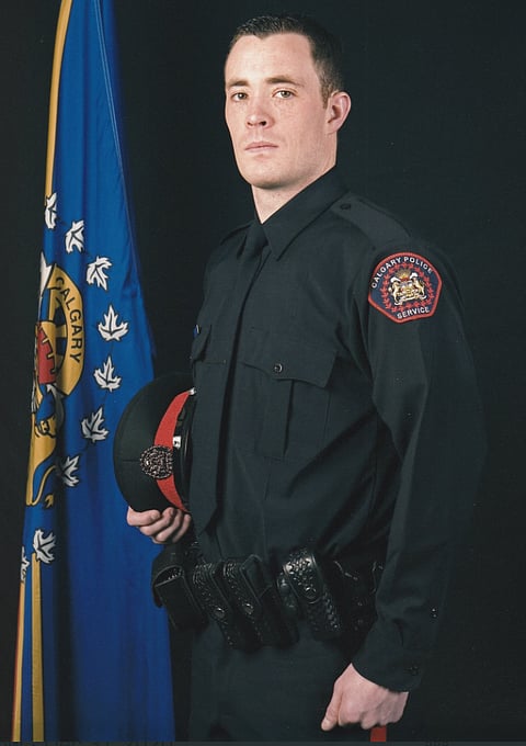 Wife of slain officer pregnant with couple’s first child
