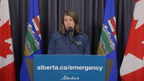 Alberta government to provide one-time emergency financial assistance to fire evacuees
