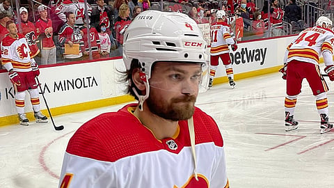 Flames’ player Andersson hit by vehicle in Detroit