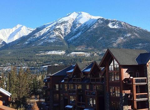 RCMP officer, suspect exchange shots in gun battle in Canmore