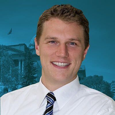 UCP MLA Nixon vacationing in Hawaii