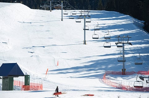 Canadian Tourism Commission got bonuses while tourism industry suffered