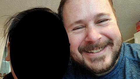 Medicine Hat man trying to rescue wife stuck in India