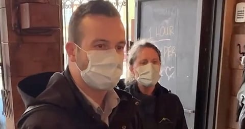 WATCH: Vancouver restaurant served closure order for non-compliance with ‘Public Health Act’