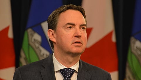 Alberta government following through on promise to physicians with Bill 4