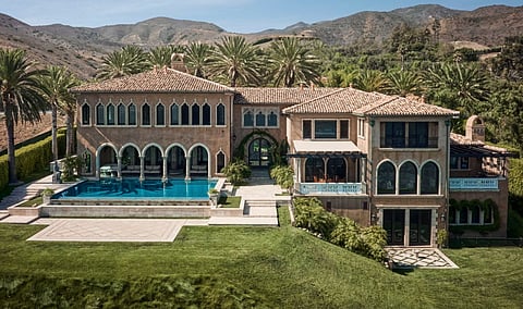 DREAM HOME: A house you can ‘Cher’ with your family and friends