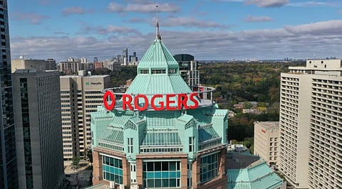 CRTC commissioning 'forensic level technical review' of July 8 Rogers blackout