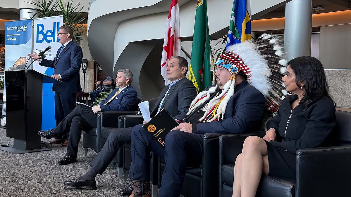 Bell Canada announces massive AI data centre near Regina in $1.7 ...
