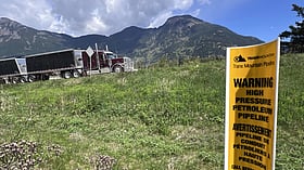 Taxpayers federation urges Carney and Smith to repeal carbon taxes, anti-pipeline laws instead of funding pipeline